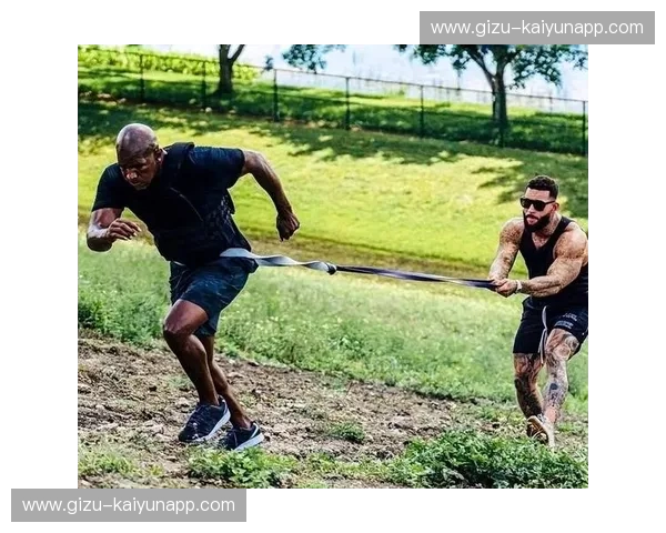 拳击史诗：高清重现“刘易斯vs泰森”世纪对决的荣耀与传奇